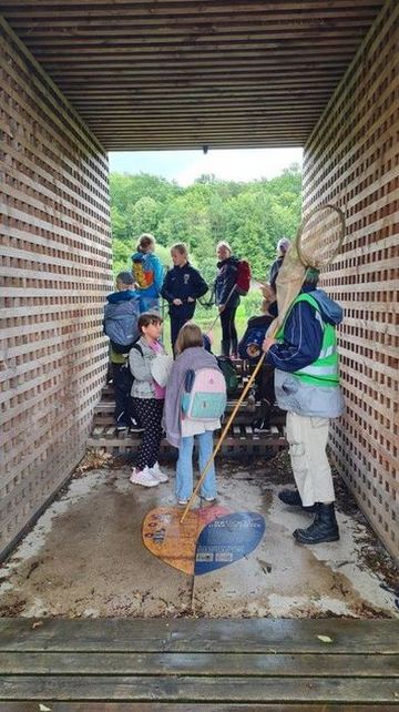 Besichtigung des Standortes der ehemaligen Weserbrücke in Corvey